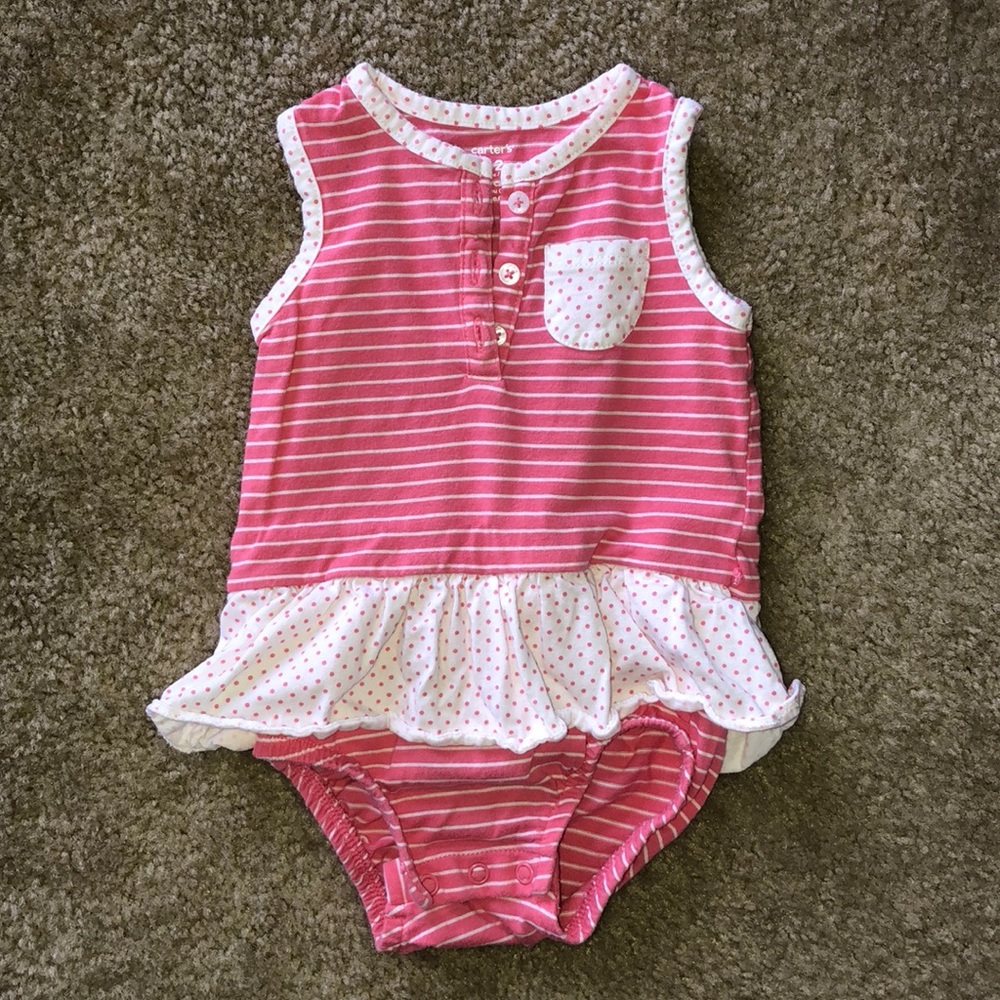 Baby Girl / 12M / bodysuit with fabric tutu /coral